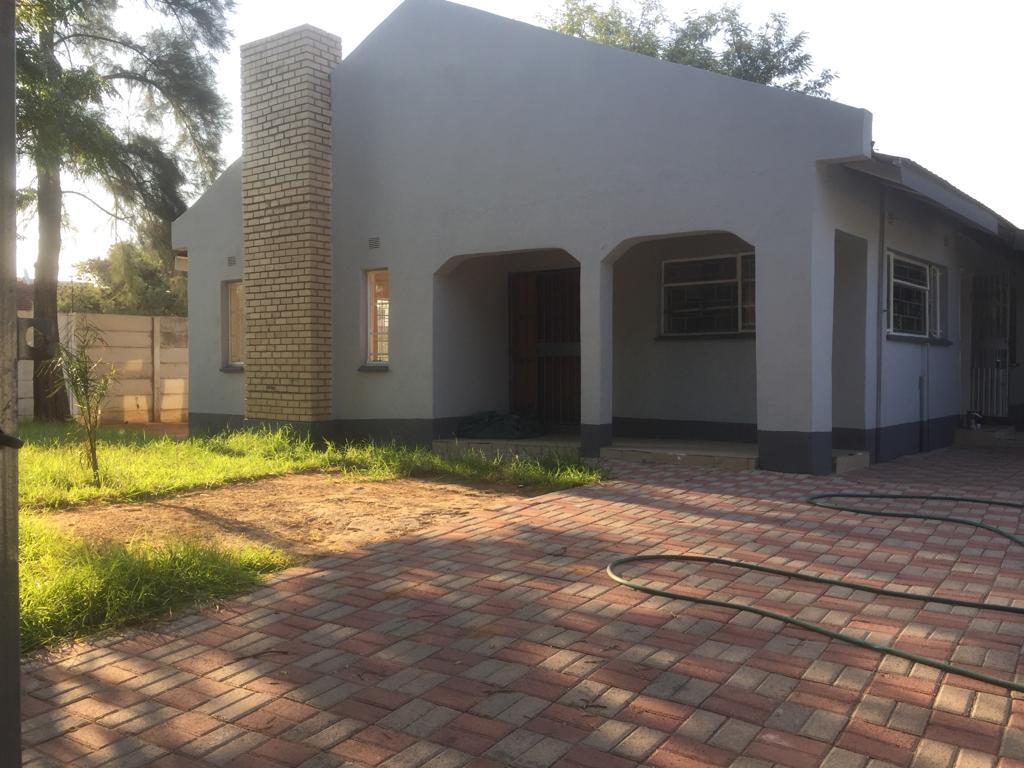 Phakalane house for rental